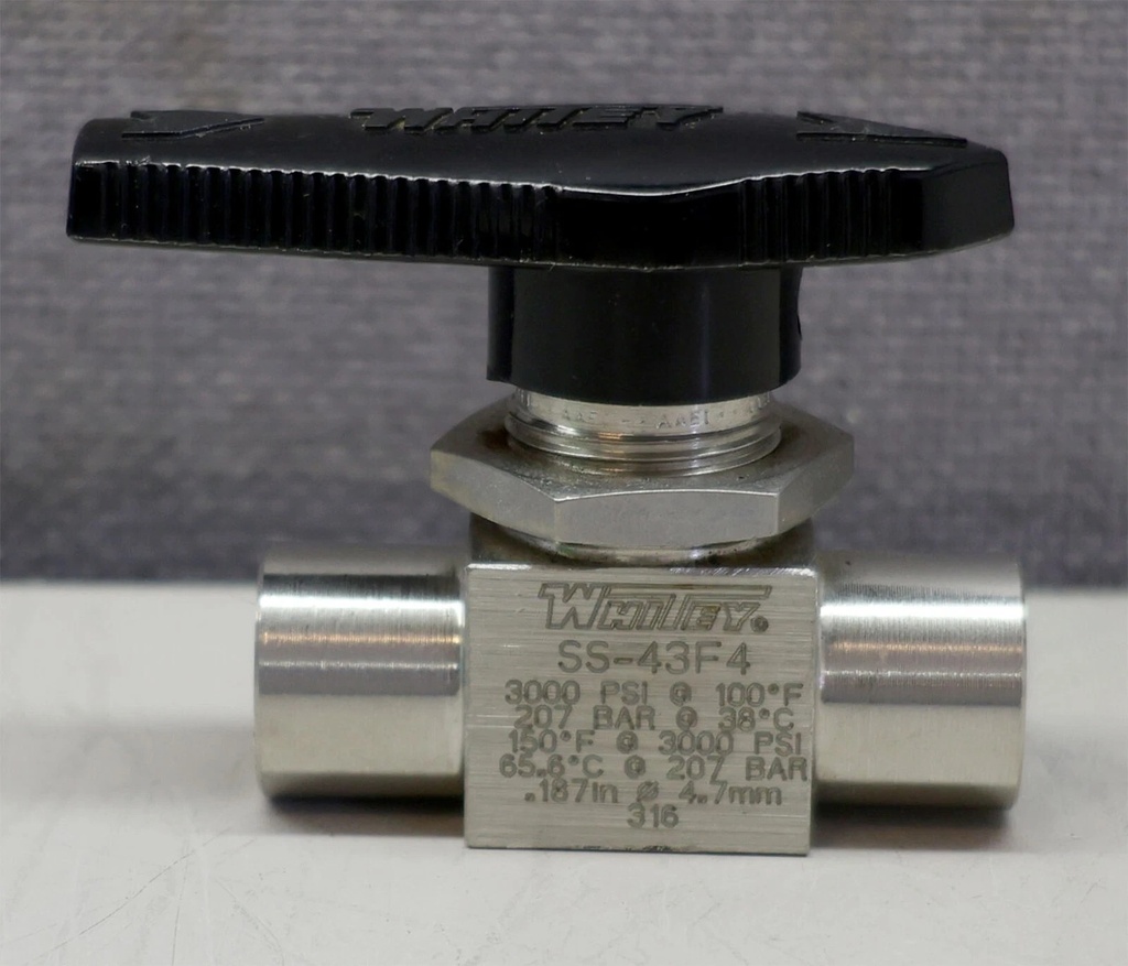 SS-43F4 BALL VALVE
